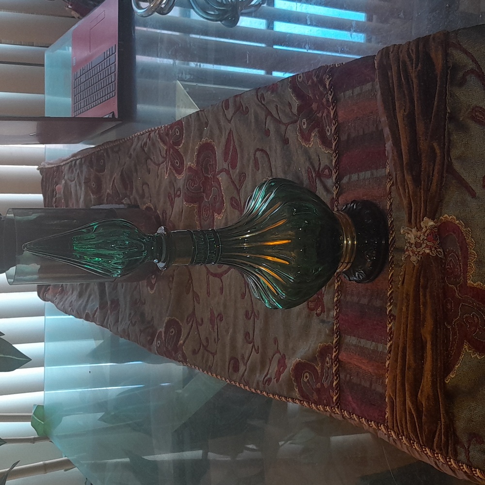 🌺ELEGANT EMERALD GREEN JEANNIE BOTTLE w/GOLD TRIM